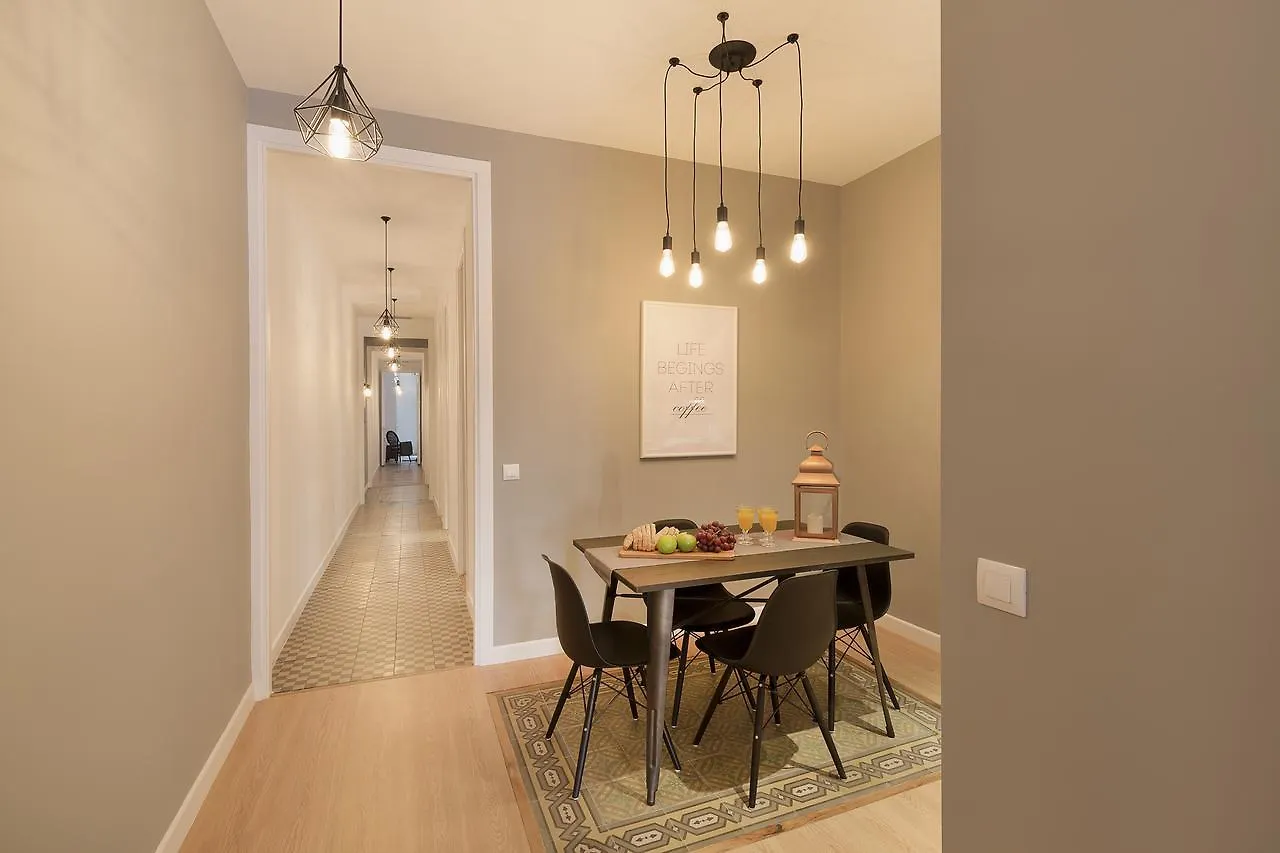 Apartamento Royal Aribau Nextdoor Barcelona 0*,  España